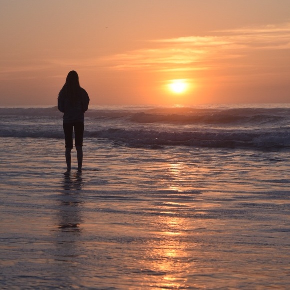 Meet your Posher, Erin - Picture 1 of 1